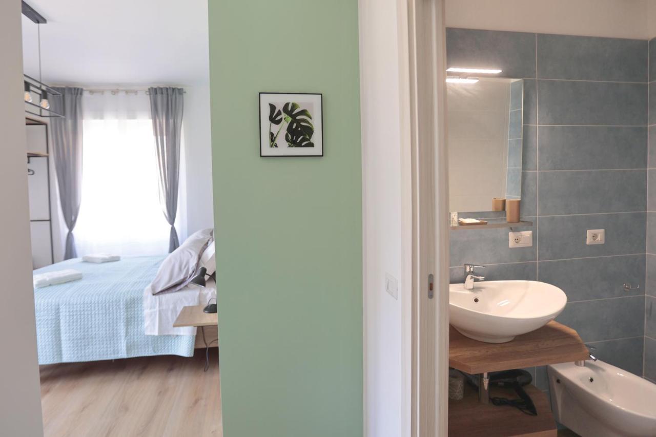 Angio Holiday Rooms Νάπολη Εξωτερικό φωτογραφία